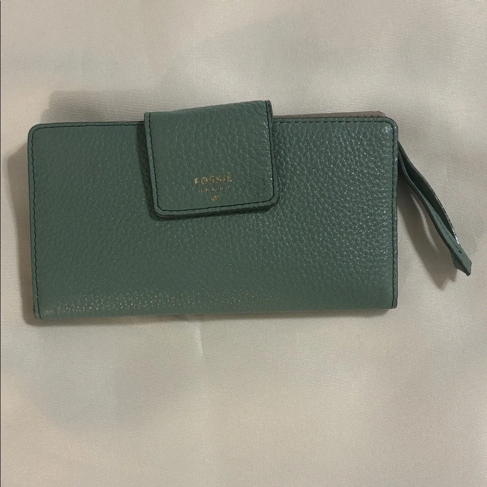 Fossil Teal Leather Wallet Preloved